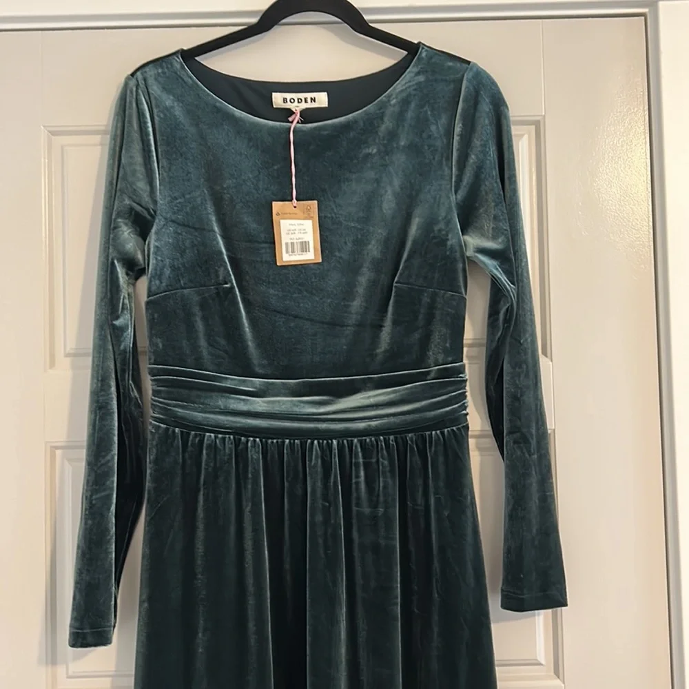 Boden Green Velvet Lois Dress 6
